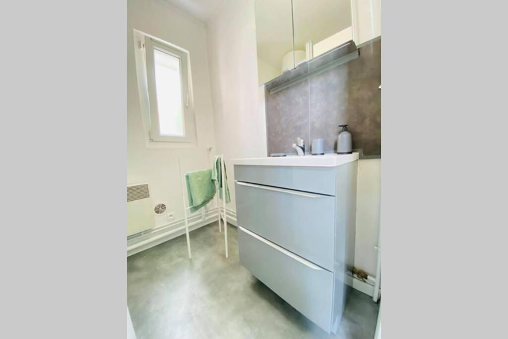 Appartement Rez-De-Chaussee Laon Exterior photo